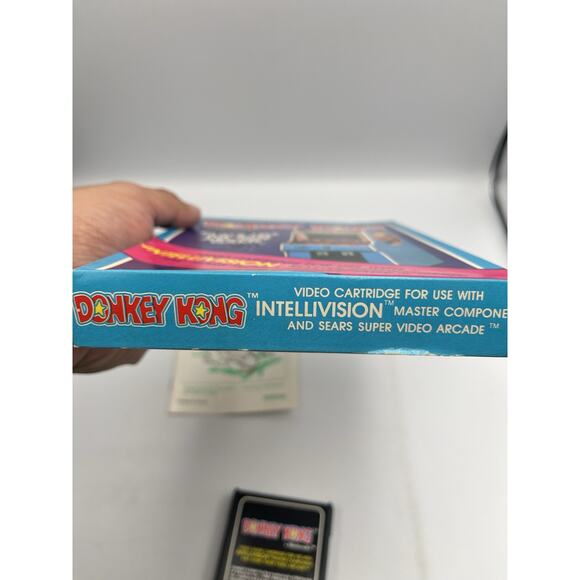 Donkey Kong (Intellivision, 1982, CIB) Complete with Manual CIB - Picture 11 of 14